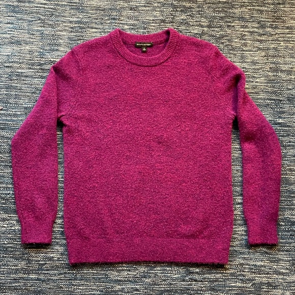Banana Republic magenta sweater - Picture 1 of 7